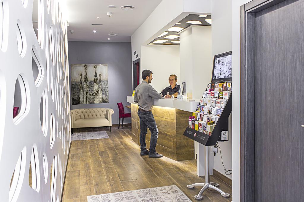 Apart-Suites Hostemplo Barcelona Kültér fotó